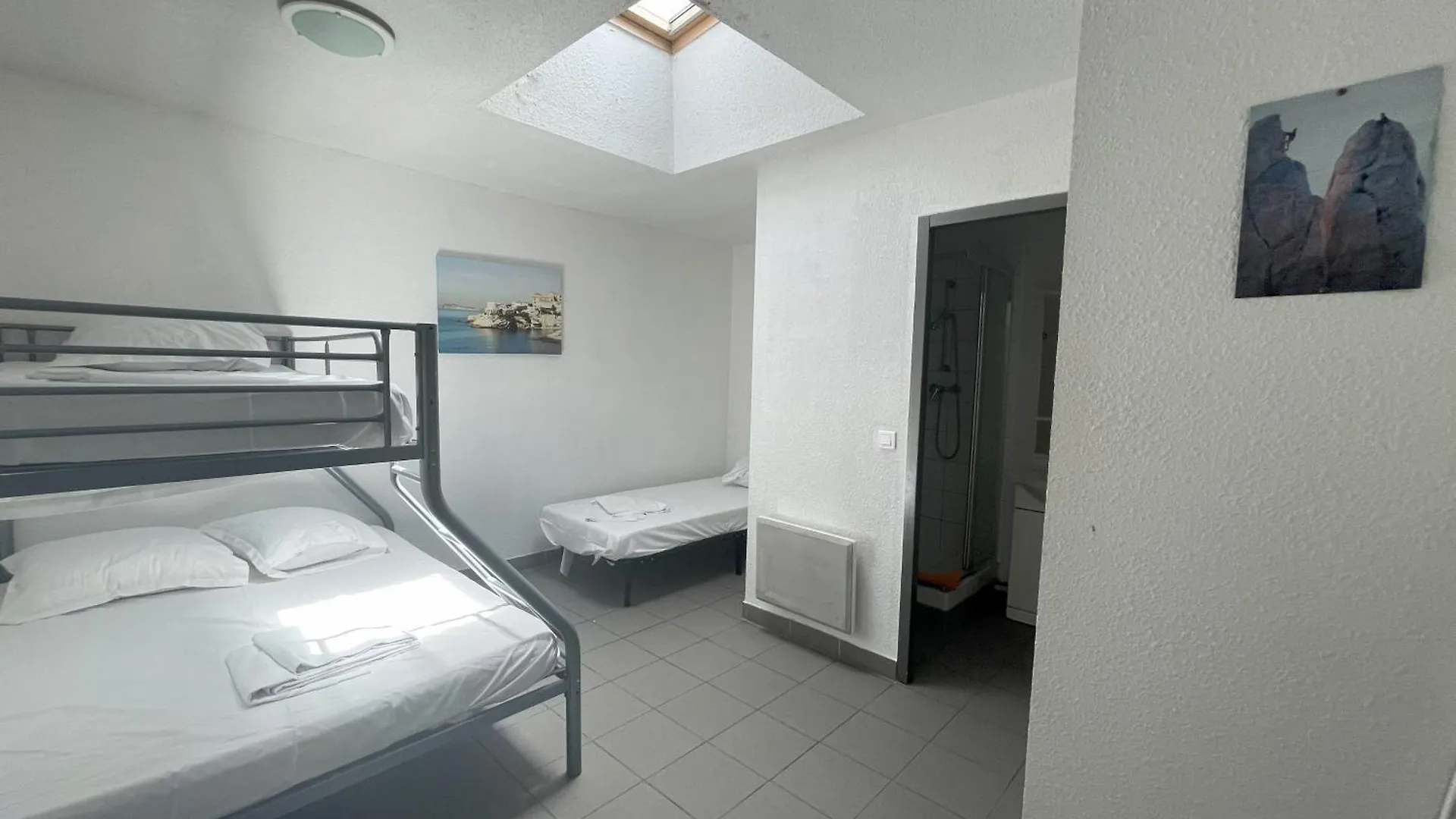 Hostel Balaena Hebergement Μασσαλία