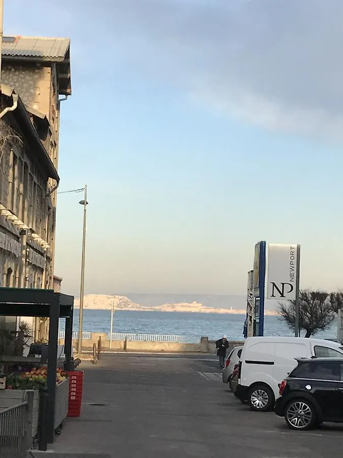 Vandrarhem Balaena Hebergement Marseille Frankrike