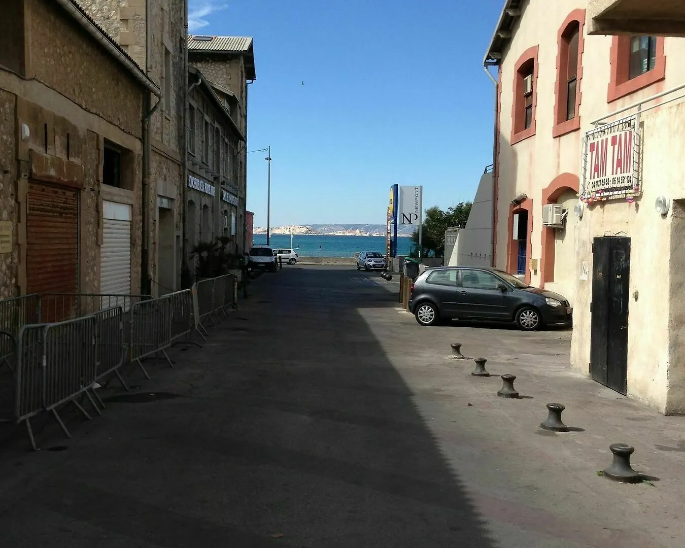 Balaena Hebergement Marseille 0*,  France